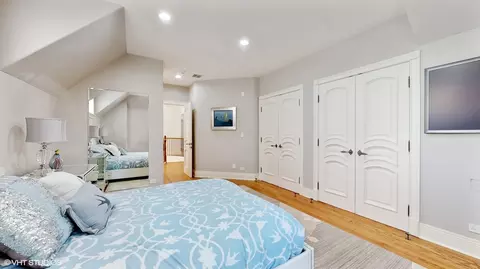 Bedroom - 165 Maple Hill Rd, Glencoe, IL 60022 photo 4 of 5