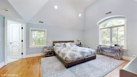 Bedroom - 165 Maple Hill Rd, Glencoe, IL 60022 photo 5 of 5