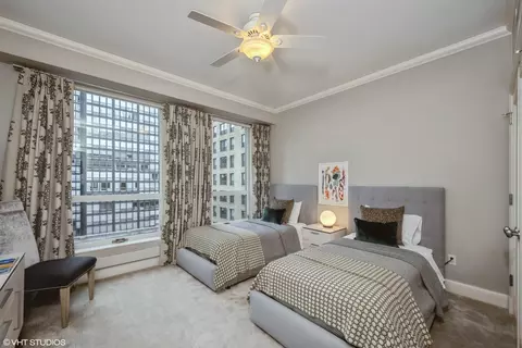 Bedroom - 270 E Pearson St #1103, Chicago, IL 60611 photo 4 of 5