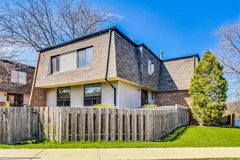 542 W Northwest Hwy #A, Palatine, IL 60067