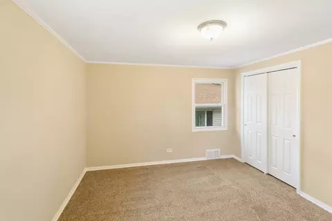 Bedroom - 2803 173rd St, Hazel Crest, IL 60429 photo 5 of 6