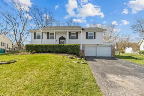 681 Aspen Dr, Buffalo Grove, IL 60089