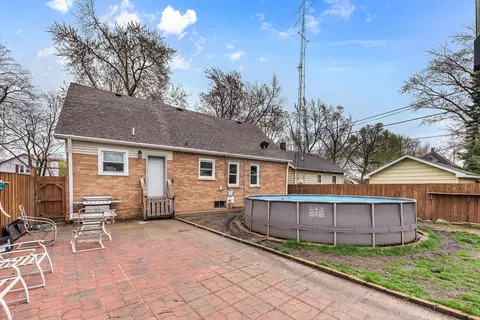 Exterior - 179 S May Ave, Kankakee, IL 60901 photo 2 of 5