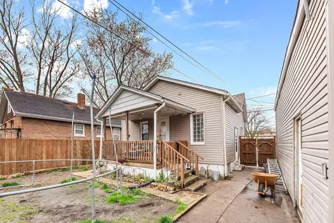 Exterior - 179 S May Ave, Kankakee, IL 60901 photo 4 of 5