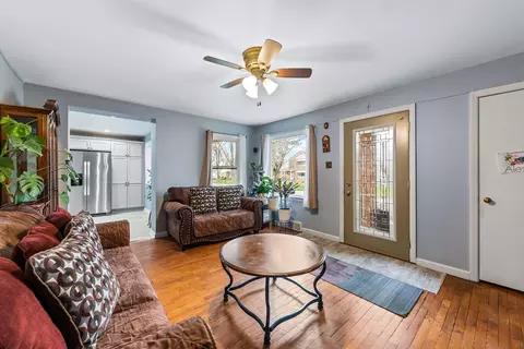 Living - 179 S May Ave, Kankakee, IL 60901 photo 1 of 5