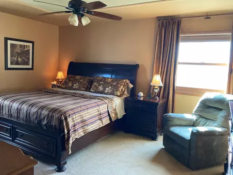 Bedroom - 36 Redstart Rd, Naperville, IL 60565 photo 1 of 7