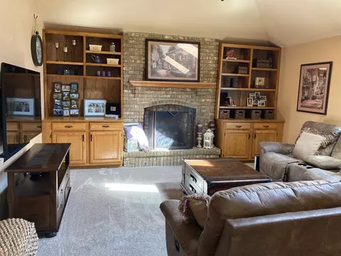 Living - 36 Redstart Rd, Naperville, IL 60565 photo 3 of 7