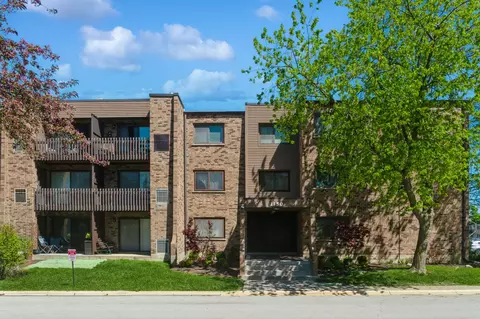 1150 E Randville Dr #3O, Palatine, IL 60074