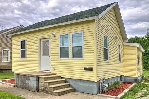 110 S Otter Creek Rd, Streator, IL 61364
