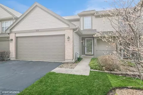 525 Willow Way, Lindenhurst, IL 60046