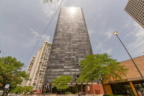 5415 N Sheridan Rd #3605, Chicago, IL 60640