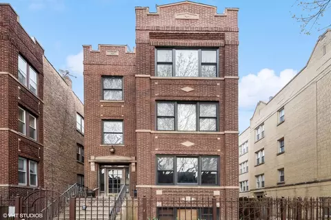 4331 N Sacramento Ave #1, Chicago, IL 60618