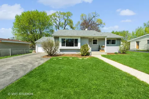 486 W James Way, Cary, IL 60013
