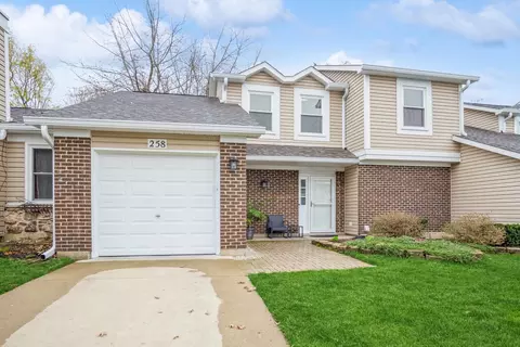 258 Hearthside Dr #258, Bloomingdale, IL 60108