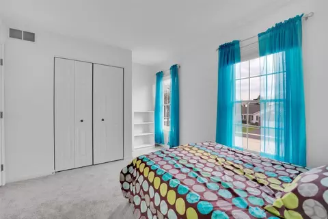 Bedroom - 1225 Ardmore Dr, Cary, IL 60013 photo 3 of 6
