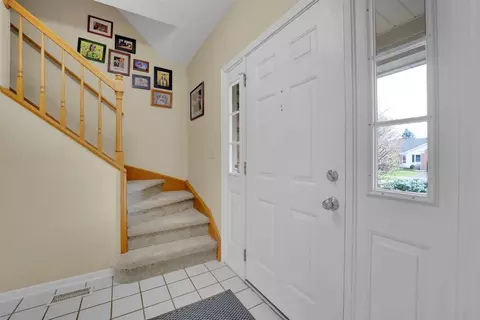 Entry Way - 1225 Ardmore Dr, Cary, IL 60013 photo 1 of 1