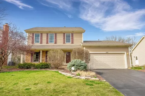 1225 Ardmore Dr, Cary, IL 60013