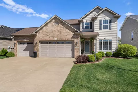 312 Preston St, Savoy, IL 61874