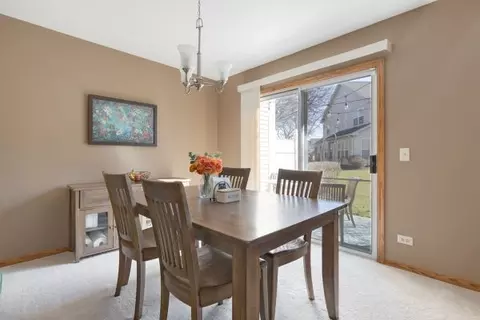 Dining - 877 Dandridge Ct, Elgin, IL 60120 photo 1 of 3