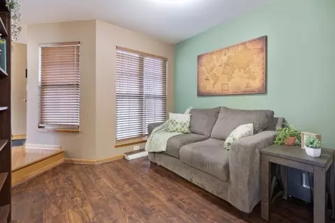 Bedroom - 877 Dandridge Ct, Elgin, IL 60120 photo 1 of 2