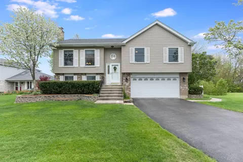 20075 S Mallory Dr, Frankfort, IL 60423