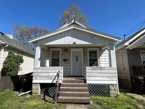 705 W Walnut St, Bloomington, IL 61701 photo 12