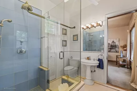 1340 E 48th St #1B, Chicago, IL 60615 photo 16