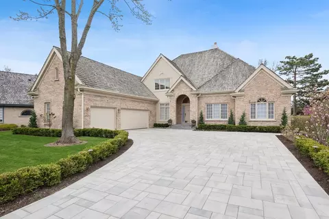 22 Lakeside Ln, North Barrington, IL 60010