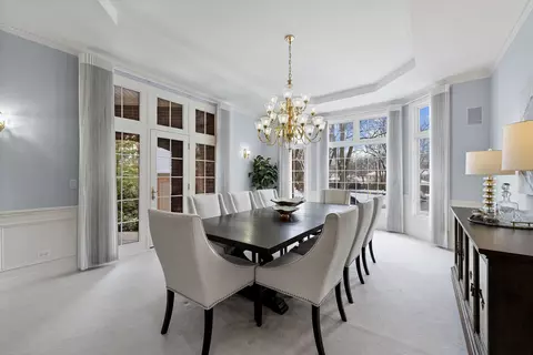 Dining - 950 Tara Ct, Wheaton, IL 60189 photo 1 of 7
