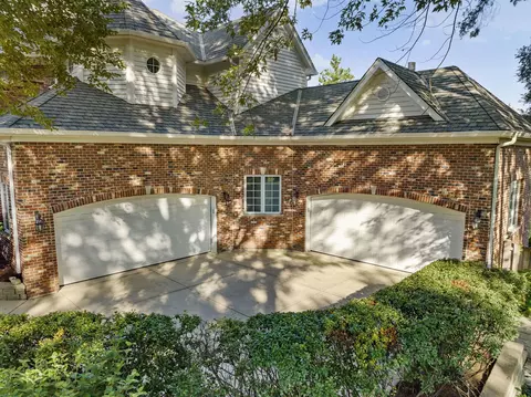 Other - 950 Tara Ct, Wheaton, IL 60189 photo 1 of 10