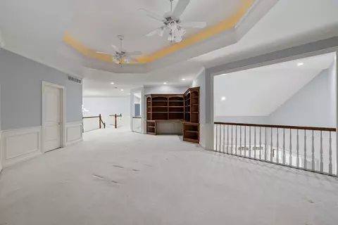 Living - 950 Tara Ct, Wheaton, IL 60189 photo 9 of 14