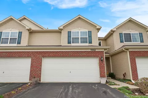 7112 Country Club Hills Dr, Fox Lake, IL 60020