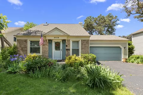 2456 Larchmont Ln, Aurora, IL 60504