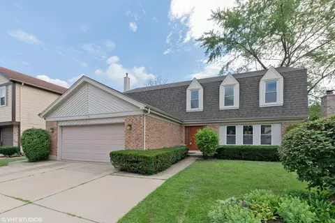 610 Cobblestone Ln, Buffalo Grove, IL 60089