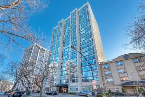 2728 N Hampden Ct #403, Chicago, IL 60614