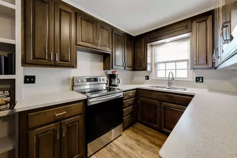 Kitchen - 22 Lateer Dr, Normal, IL 61761 photo 4 of 4