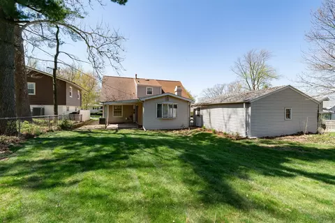 Exterior - 22 Lateer Dr, Normal, IL 61761 photo 11 of 12