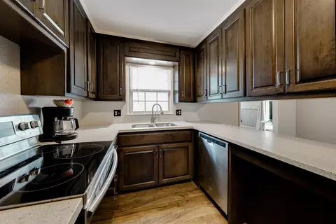 Kitchen - 22 Lateer Dr, Normal, IL 61761 photo 3 of 4