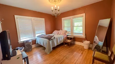 Bedroom - 2016 E Jackson St, Bloomington, IL 61701 photo 1 of 3