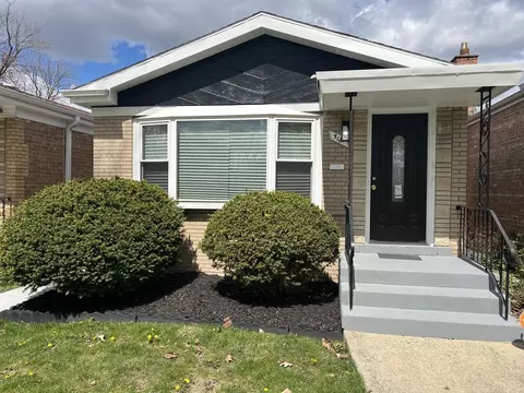 518 W 97th St, Chicago, IL 60628