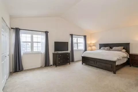 Bedroom - 721 Hackberry Ln, Algonquin, IL 60102 photo 1 of 1