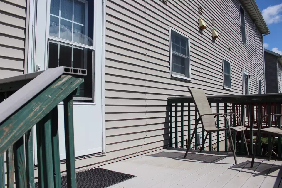 Exterior - 923 E Shelbourne Dr, Normal, IL 61761 photo 2 of 4