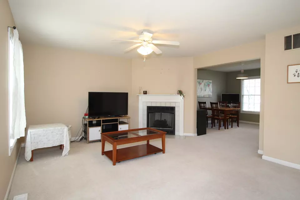 Living - 923 E Shelbourne Dr, Normal, IL 61761 photo 3 of 3