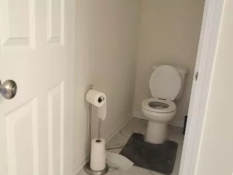 Bath - 26524 W Red Apple Rd, Plainfield, IL 60585 photo 1 of 4