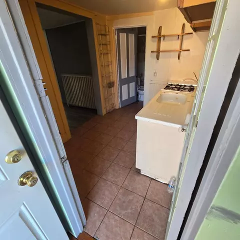 1488 E Thacker St, Des Plaines, IL 60016 photo 4