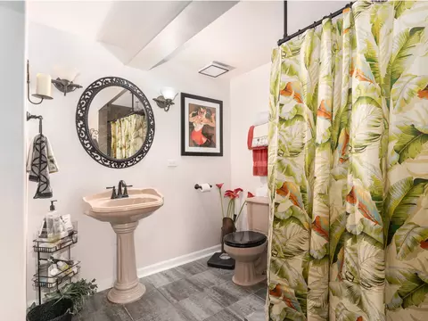 Bath - 13355 Jones Ct, Plainfield, IL 60585 photo 7 of 7