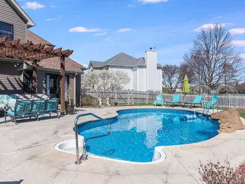 Exterior - 13355 Jones Ct, Plainfield, IL 60585 photo 6 of 9