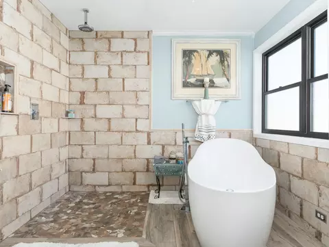 Bath - 13355 Jones Ct, Plainfield, IL 60585 photo 5 of 7