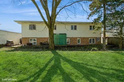 103 W Brown St, Harvard, IL 60033 photo 4