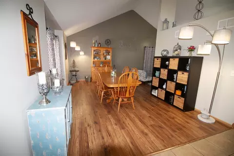 Dining - 605 Creekside Cir, Minooka, IL 60447 photo 1 of 3